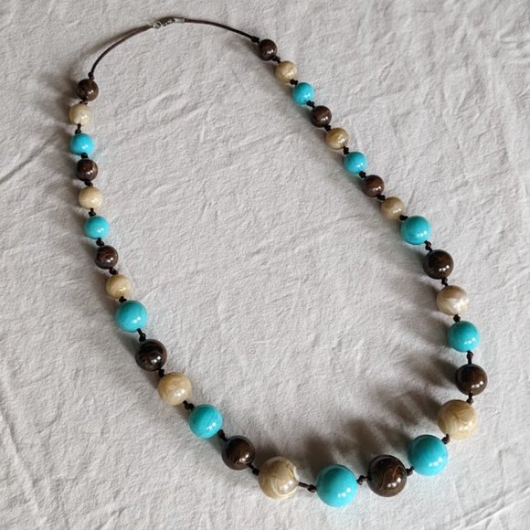Midmod Resin Bead Necklace - Picture 2 of 5